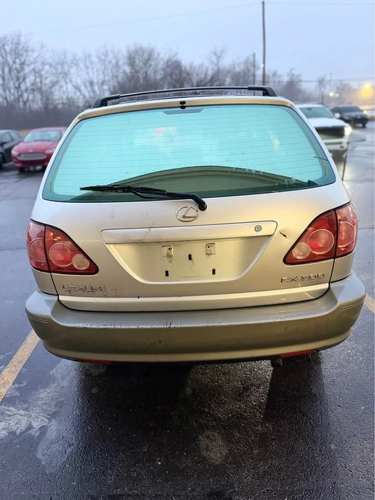 2000 Lexus RX 1st Gen - Image 14 of 14