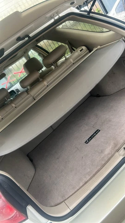 2000 Lexus RX 1st Gen - Image 11 of 12