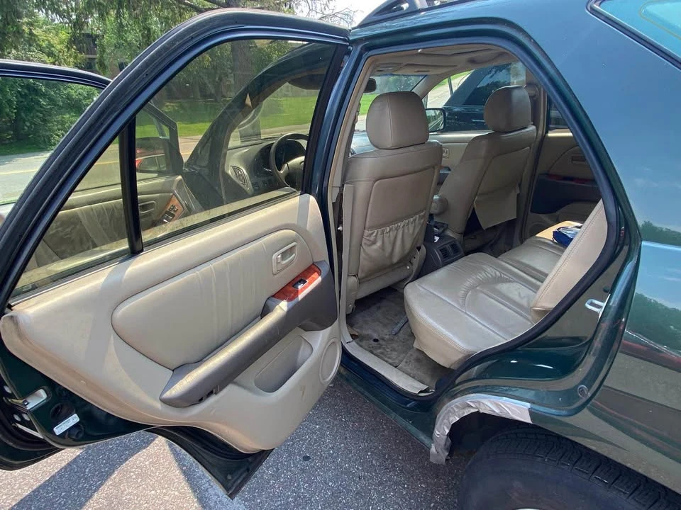 2000 Lexus RX 1st Gen - Image 7 of 7