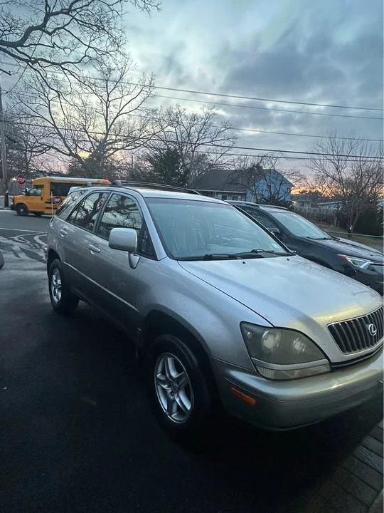 2000 Lexus RX 1st Gen - Image 6 of 19