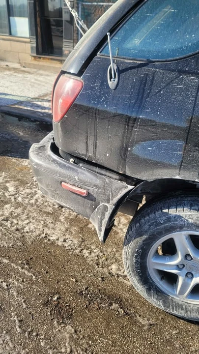 2000 Lexus RX 1st Gen - Image 3 of 18