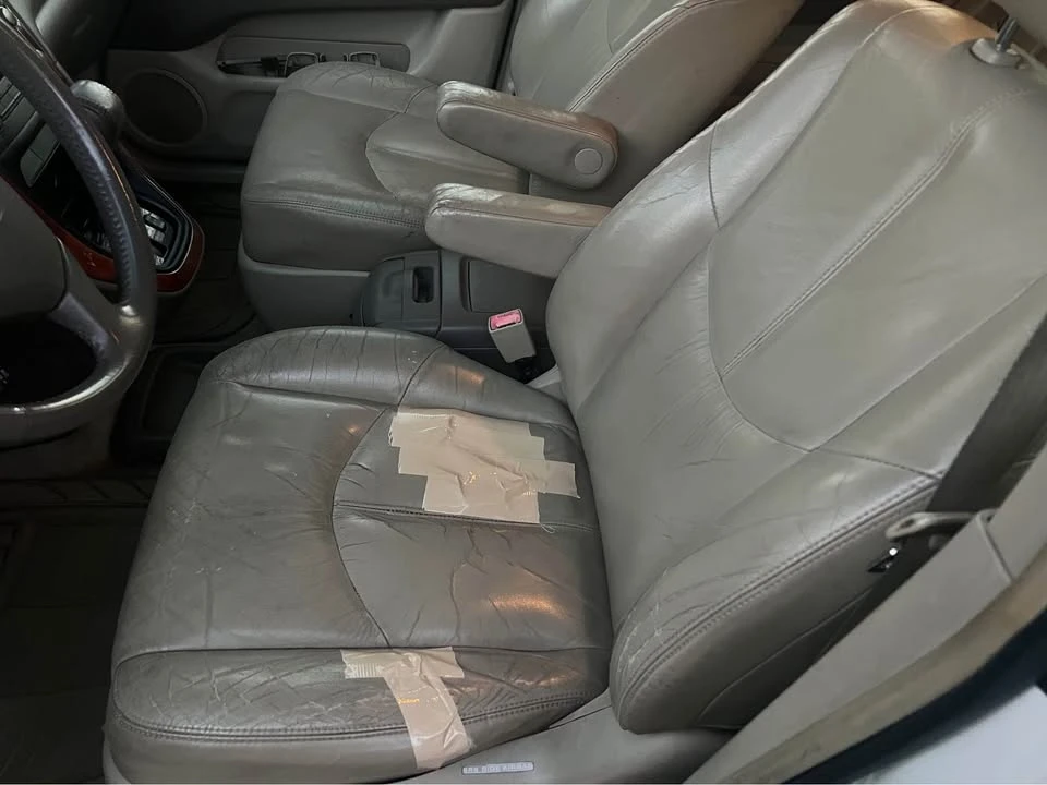 2000 Lexus RX 1st Gen - Image 5 of 7