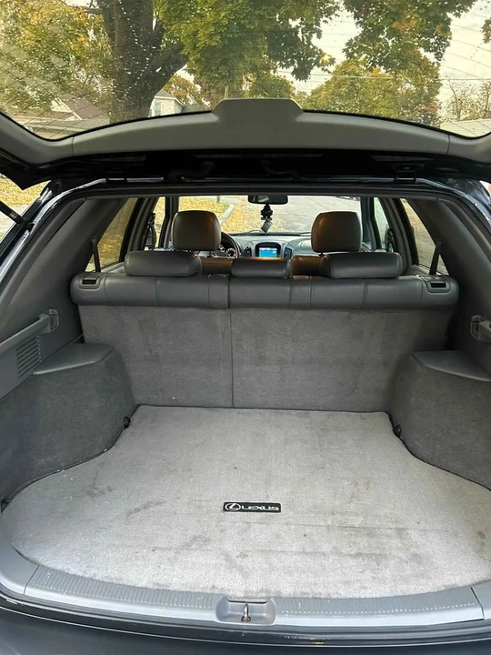 2000 Lexus RX 1st Gen - Image 10 of 18