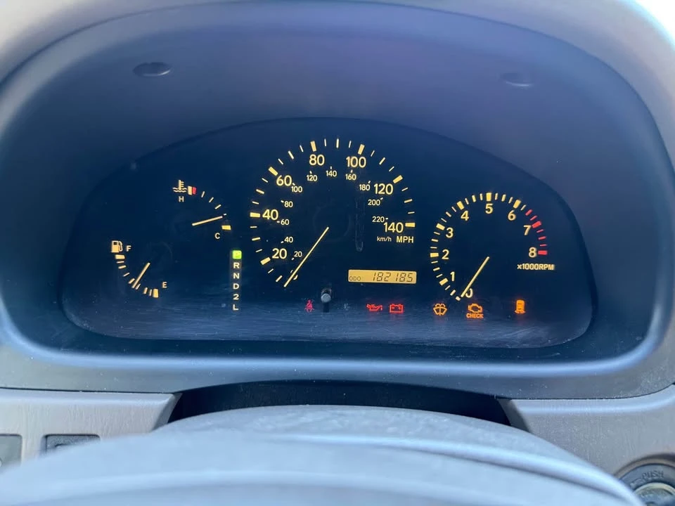 2000 Lexus RX 1st Gen - Image 6 of 16