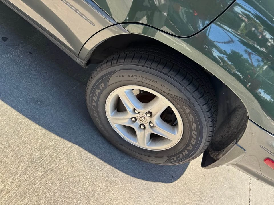 2000 Lexus RX 1st Gen - Image 15 of 16