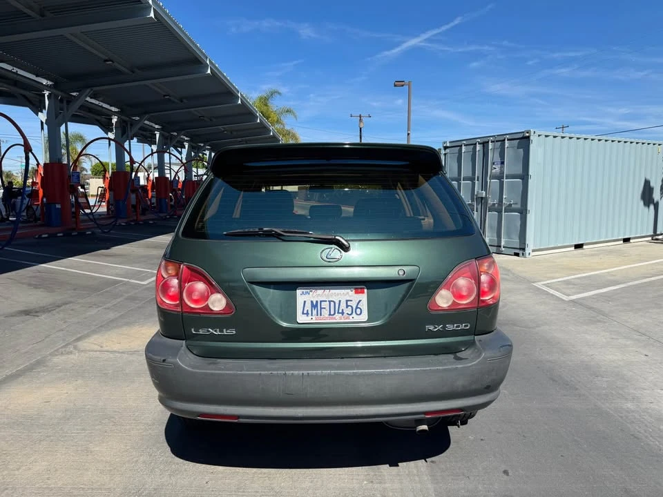 2000 Lexus RX 1st Gen - Image 3 of 16