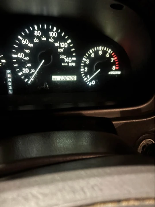 2000 Lexus RX 1st Gen - Image 12 of 13