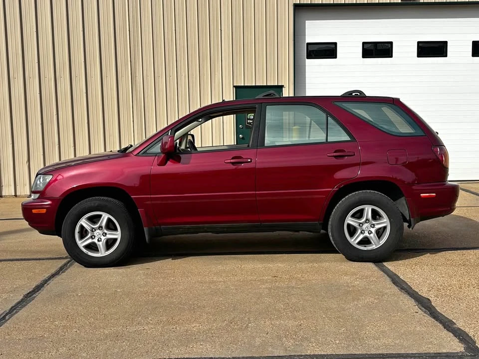 2000 Lexus RX 1st Gen - Image 2 of 11