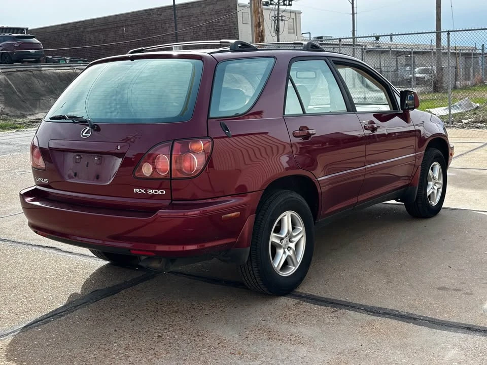 2000 Lexus RX 1st Gen - Image 6 of 11