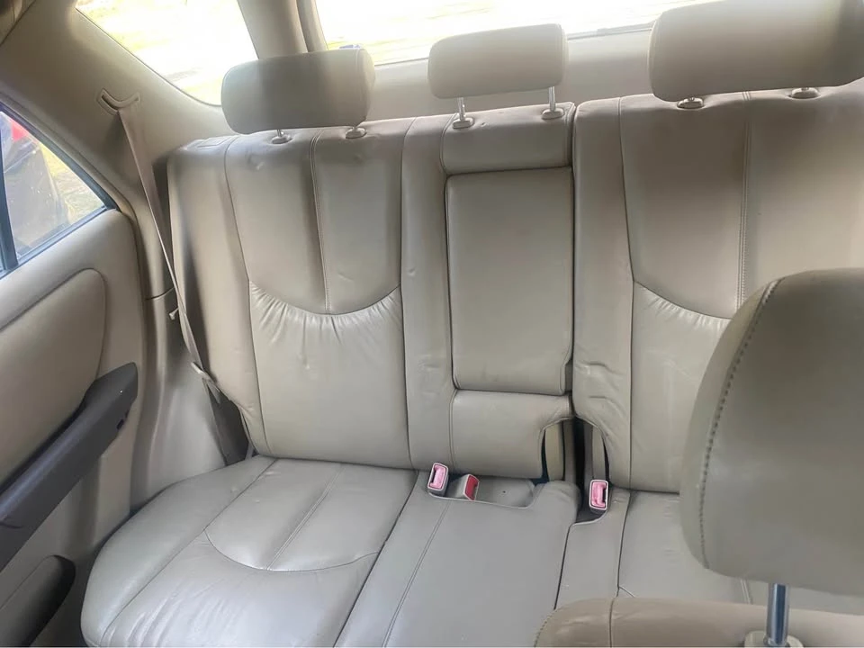 2000 Lexus RX 1st Gen - Image 8 of 9