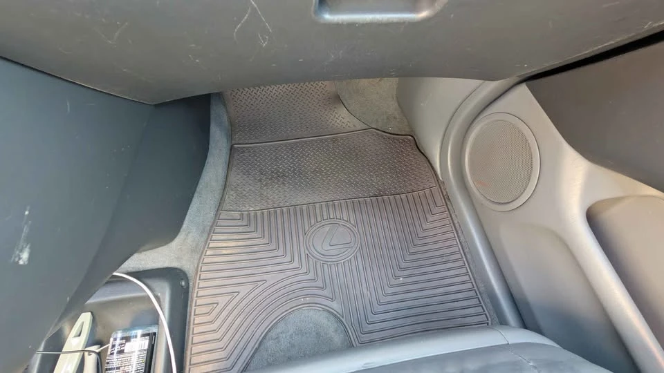 2000 Lexus RX 1st Gen - Image 14 of 16