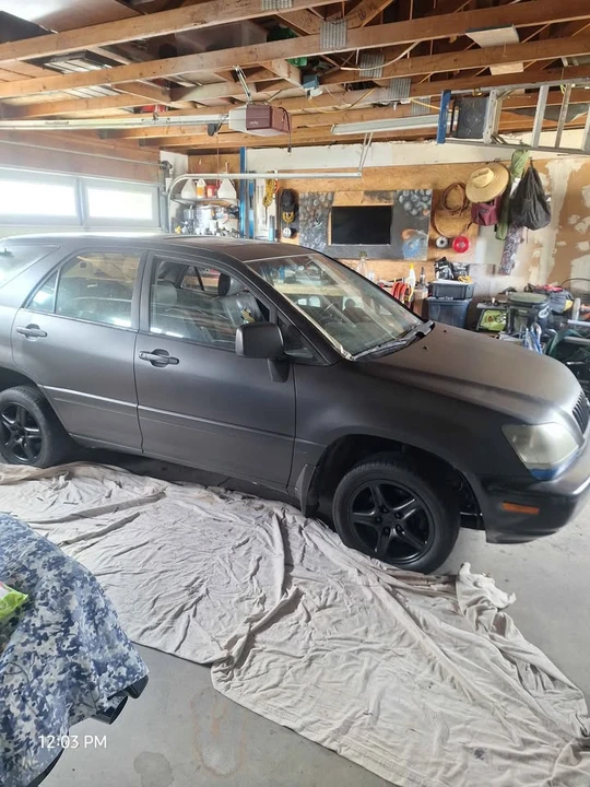 2000 Lexus RX 1st Gen - Image 2 of 9