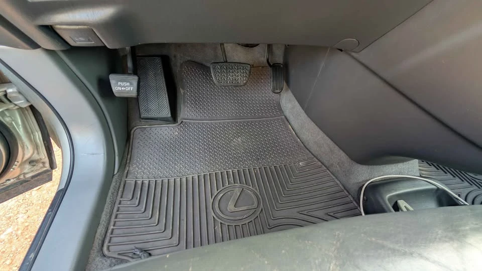 2000 Lexus RX 1st Gen - Image 13 of 16