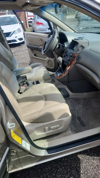 2000 Lexus RX 1st Gen - Image 7 of 20