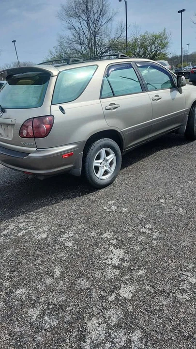 2000 Lexus RX 1st Gen - Image 6 of 20