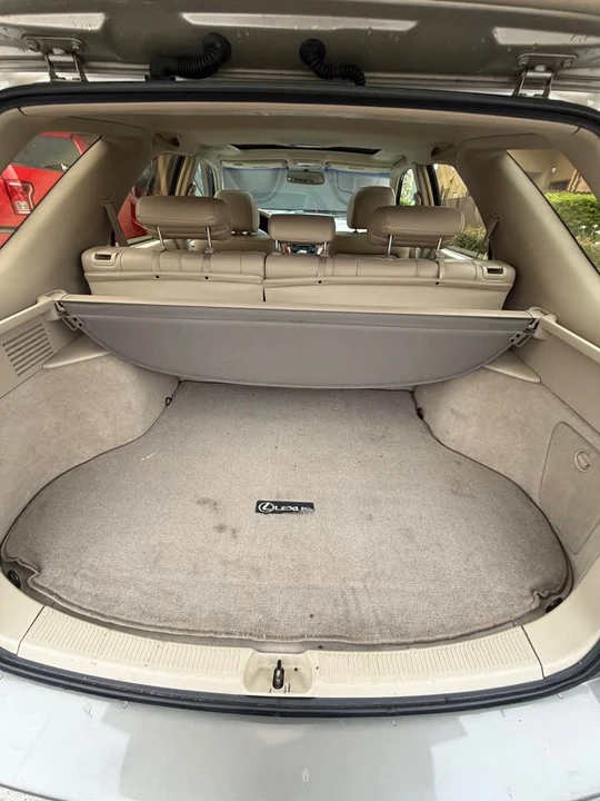 2000 Lexus RX 1st Gen - Image 14 of 14