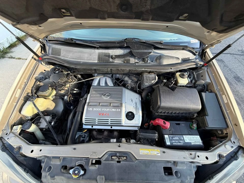 2000 Lexus RX 1st Gen - Image 18 of 20