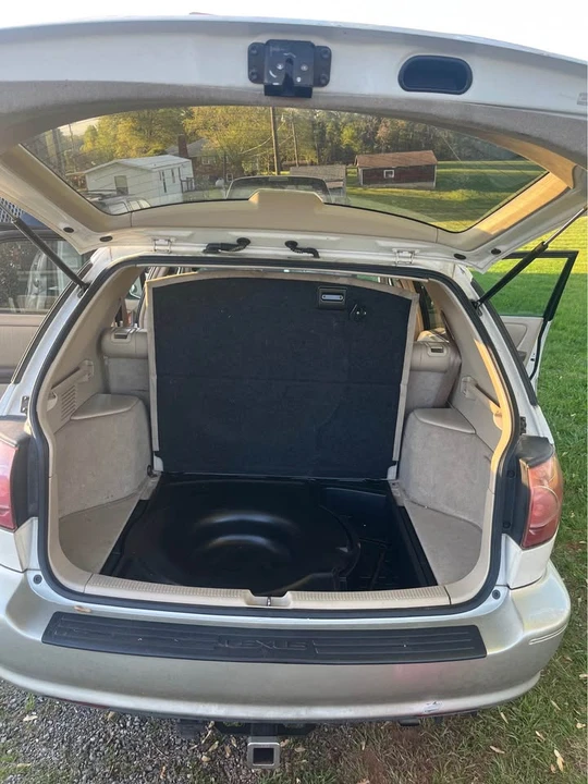 2000 Lexus RX 1st Gen - Image 14 of 14