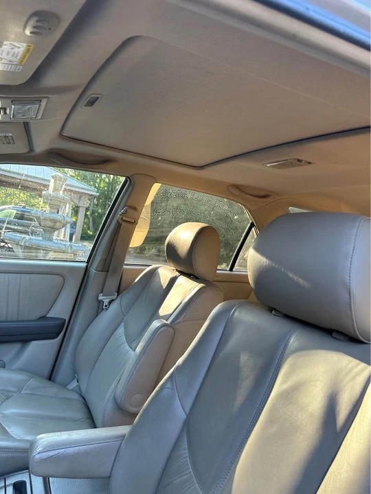 2000 Lexus RX 1st Gen - Image 13 of 20