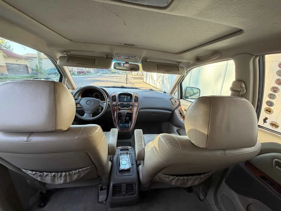 2000 Lexus RX 1st Gen - Image 7 of 20