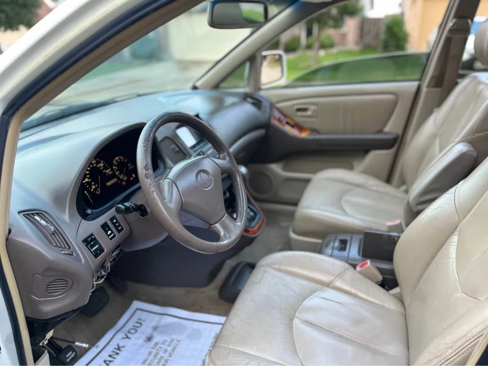 2000 Lexus RX 1st Gen - Image 8 of 8