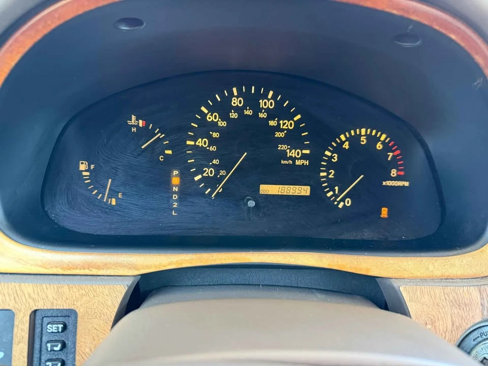 2000 Lexus RX 1st Gen - Image 4 of 20
