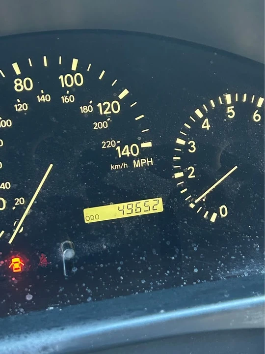 2000 Lexus RX 1st Gen - Image 11 of 20