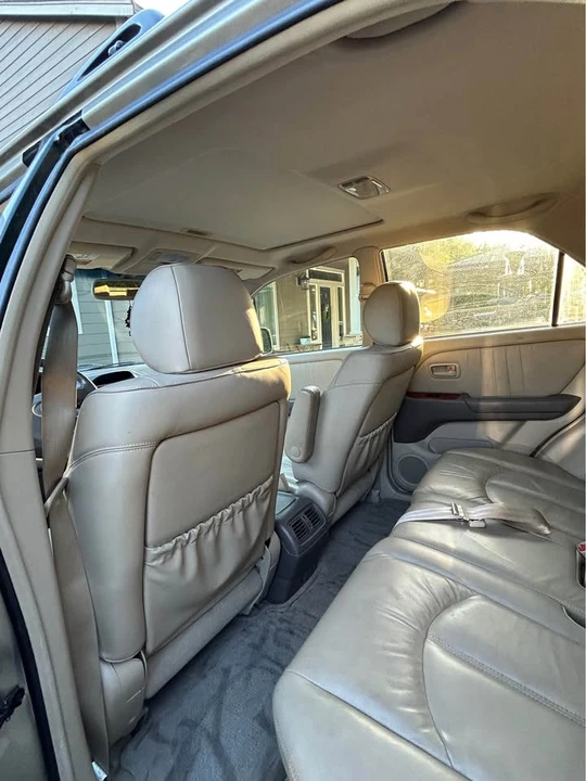 2000 Lexus RX 1st Gen - Image 17 of 20