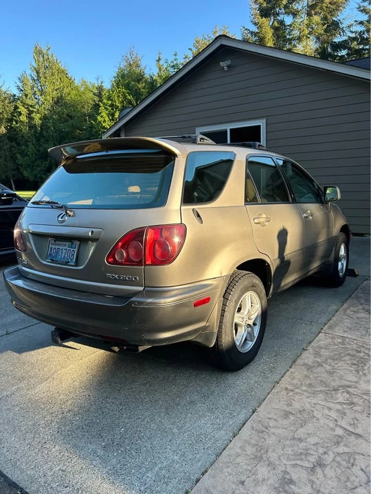2000 Lexus RX 1st Gen - Image 6 of 20