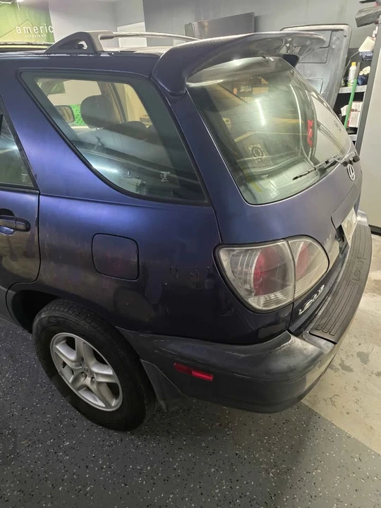2000 Lexus RX 1st Gen - Image 3 of 5