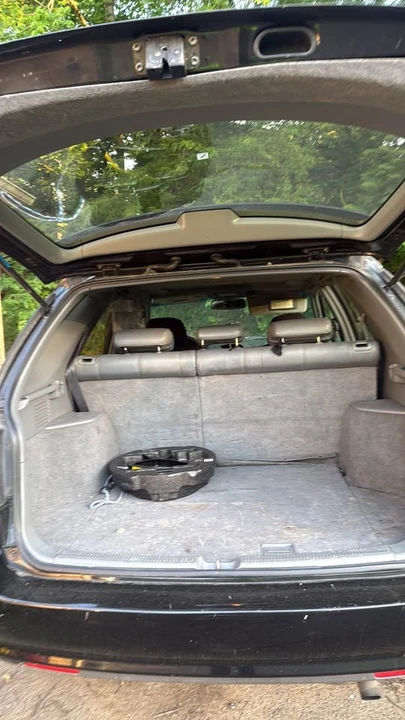 2000 Lexus RX 1st Gen - Image 2 of 5