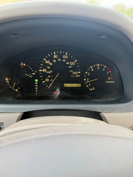2000 Lexus RX 1st Gen - Image 11 of 11