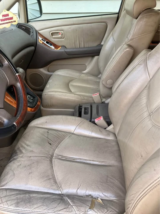 2000 Lexus RX 1st Gen - Image 4 of 7