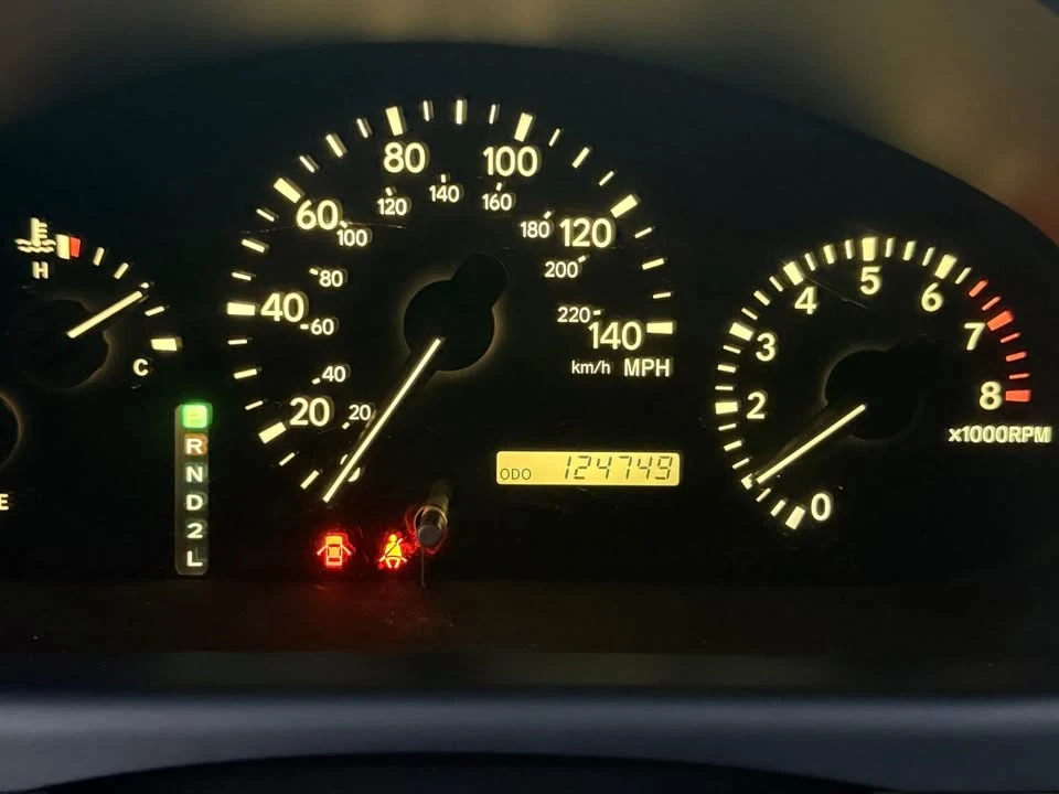 2000 Lexus RX 1st Gen - Image 17 of 20