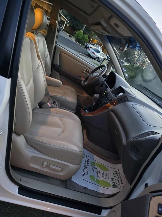 2000 Lexus RX 1st Gen - Image 15 of 15