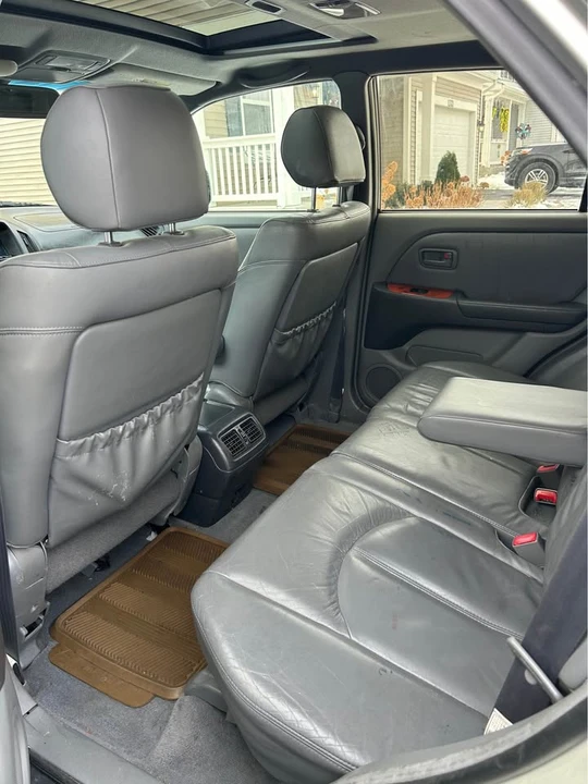 2000 Lexus RX 1st Gen - Image 6 of 7