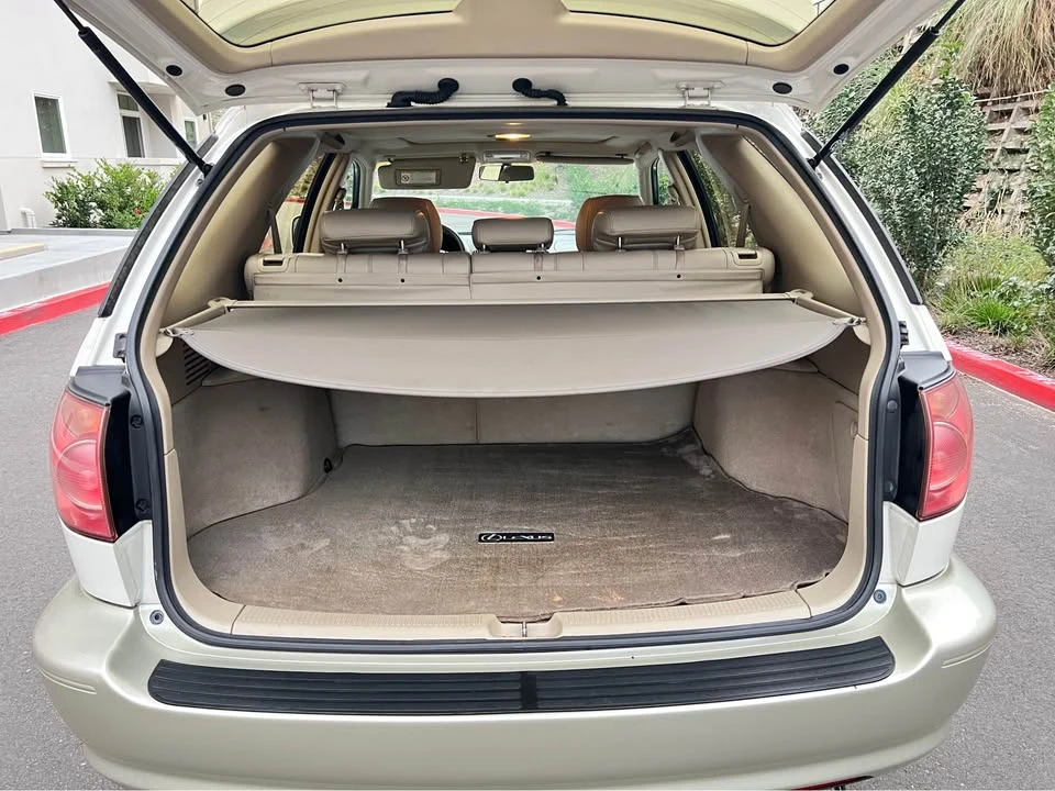 2000 Lexus RX 1st Gen - Image 7 of 12
