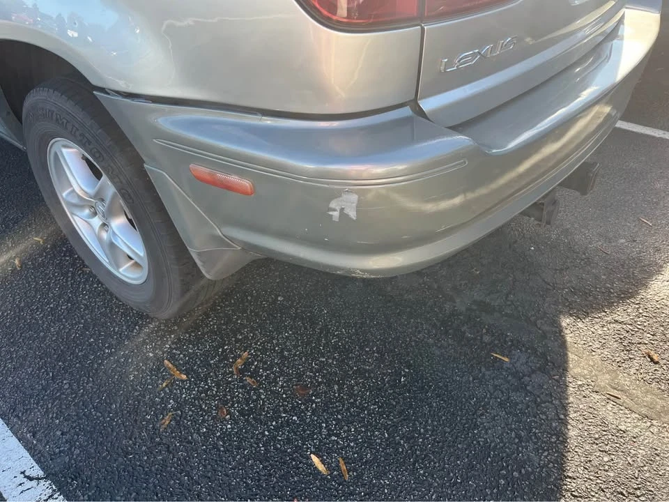 2000 Lexus RX 1st Gen - Image 4 of 5