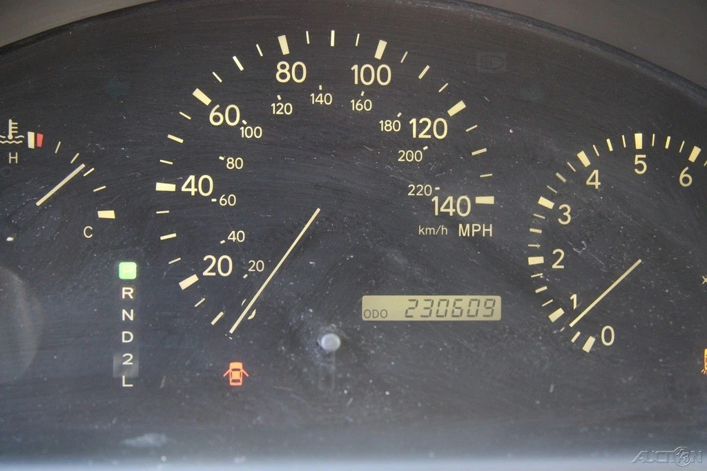 2000 Lexus RX 1st Gen - Image 18 of 21