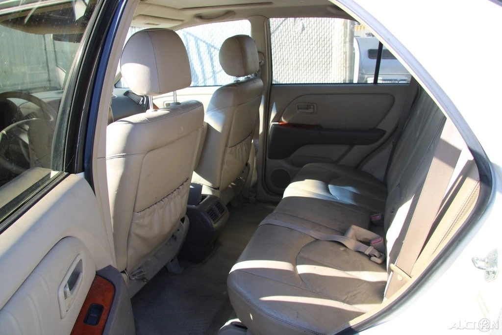 2000 Lexus RX 1st Gen - Image 21 of 21