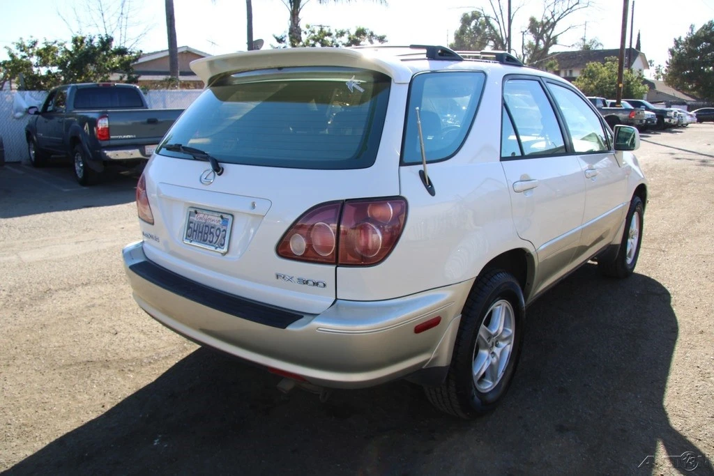 2000 Lexus RX 1st Gen - Image 7 of 21