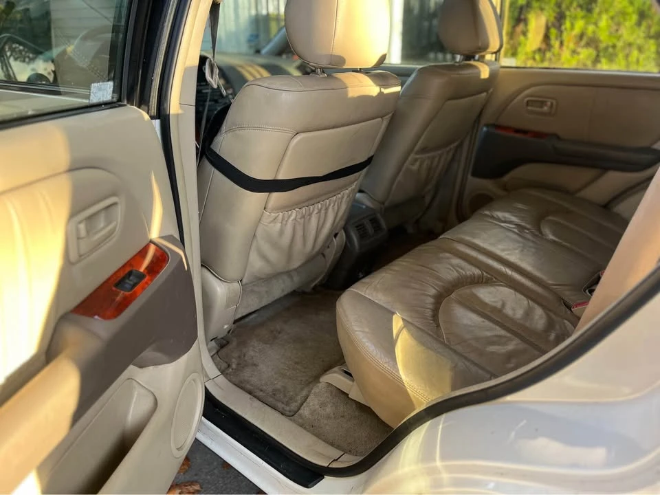 2000 Lexus RX 1st Gen - Image 7 of 11