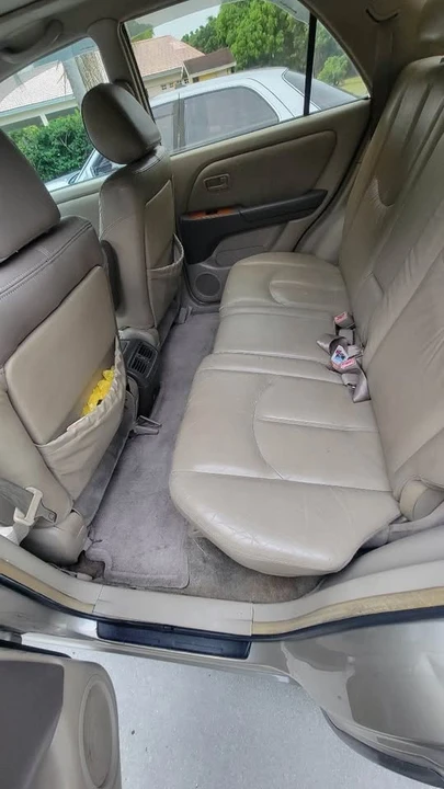 2000 Lexus RX 1st Gen - Image 3 of 8