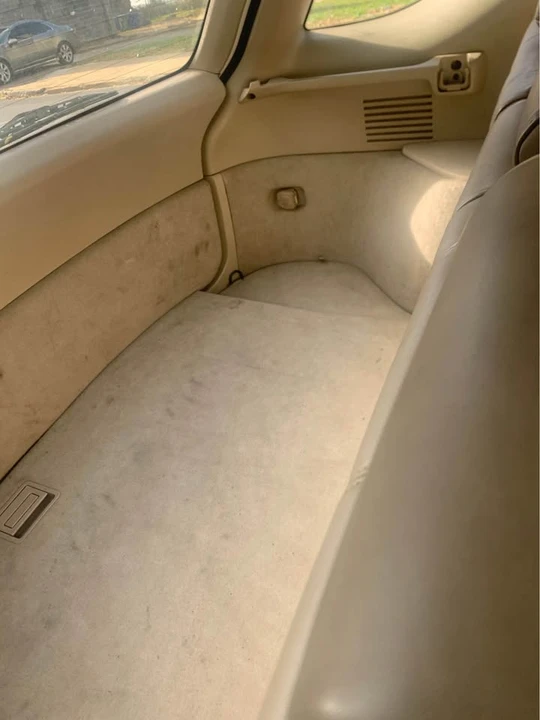 2000 Lexus RX 1st Gen - Image 8 of 10