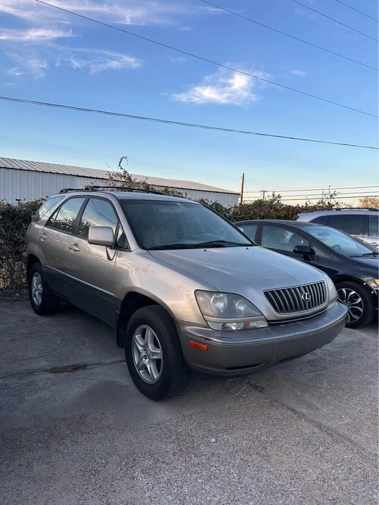 2000 Lexus RX 1st Gen - Image 9 of 9