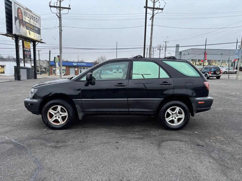 2000 Lexus RX 1st Gen - Image 2 of 13