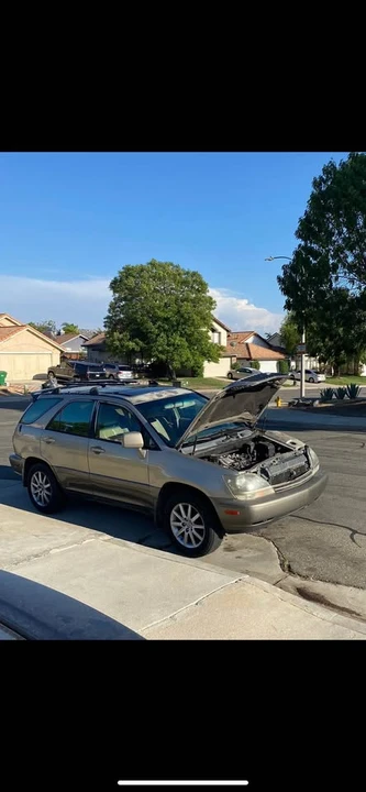 2000 Lexus RX 1st Gen - Image 2 of 4