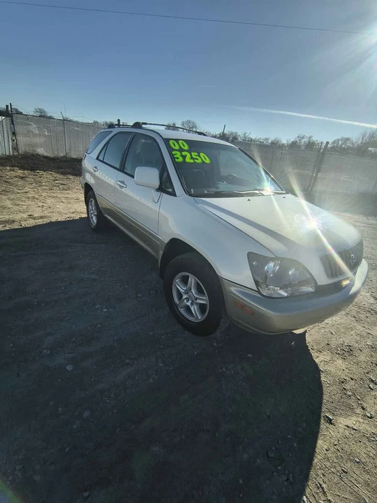 2000 Lexus RX 1st Gen - Image 2 of 15