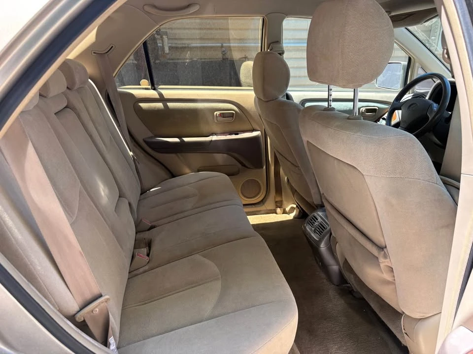 2000 Lexus RX 1st Gen - Image 15 of 15