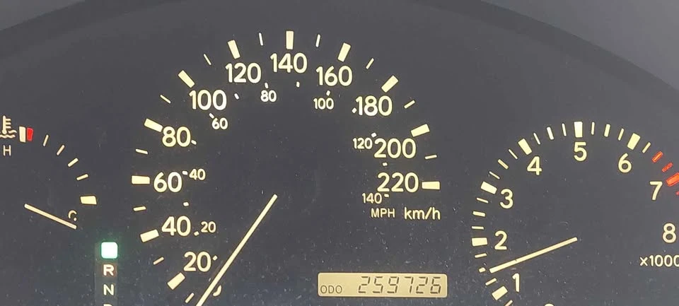 2000 Lexus RX 1st Gen - Image 6 of 7